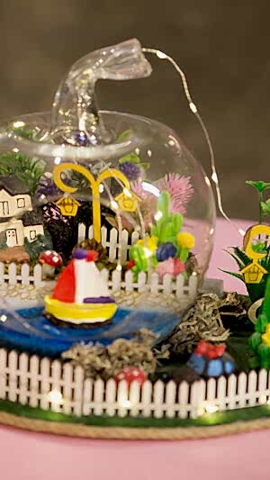 Bahçeli ev ışıklı teraryum 2