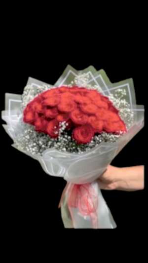 31 Gülden oluşmuş bir kız isteme buketidir