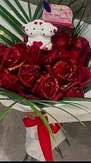 Kırmızı Gül Buketi çift ayıcıklı